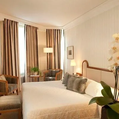 De L'arcade Hotell 3*