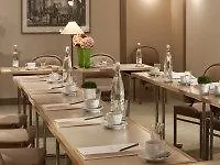 De L'arcade Hotell 3*