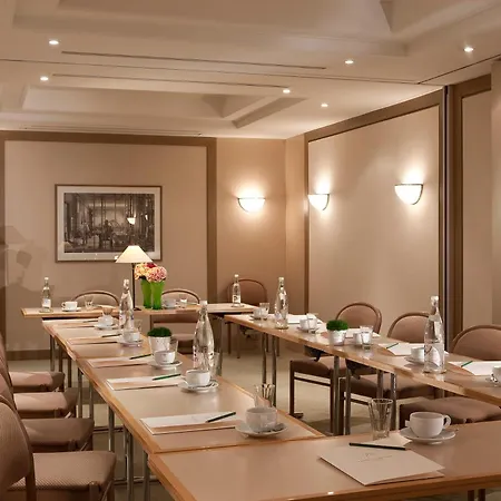 Hotell De L'arcade Paris