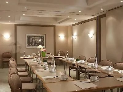 Hotell De L'arcade Paris