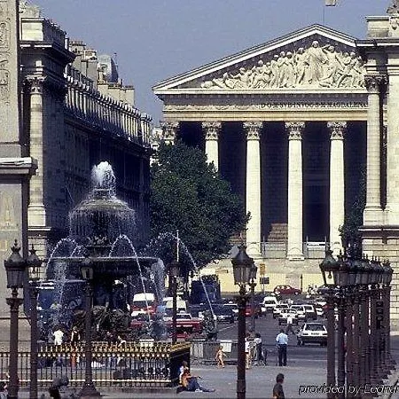 De L'arcade Hotell 3*