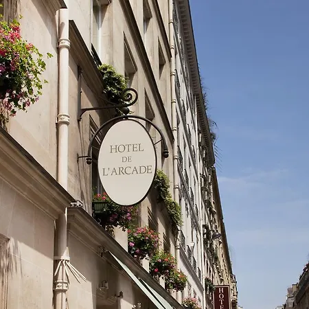 Hotel De L'arcade 3*