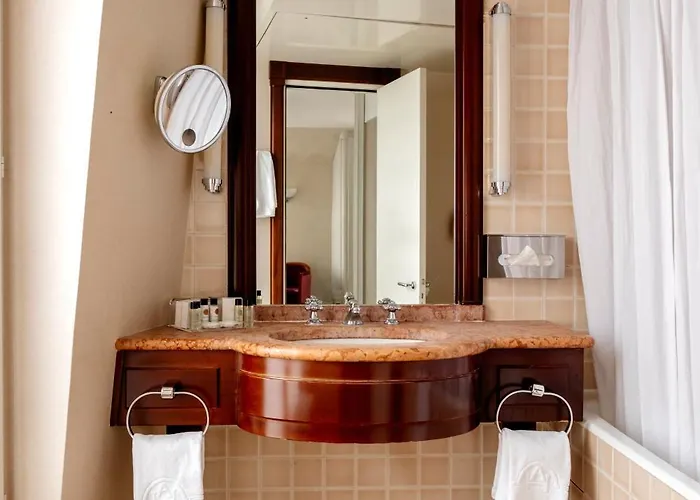 드 라카드 파리