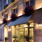 De L'arcade 3*
